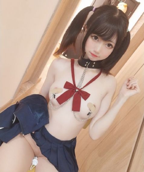 按摩房的女大学生在线