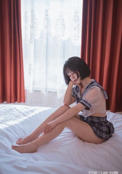 《女教师》未删减