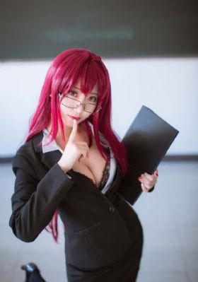 巨乳嫂子